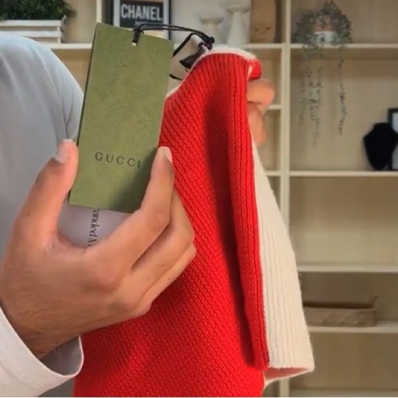 Gucci NWT Color block Sweater Red / Cream great gift comes with tags COA - Picture 6 of 8